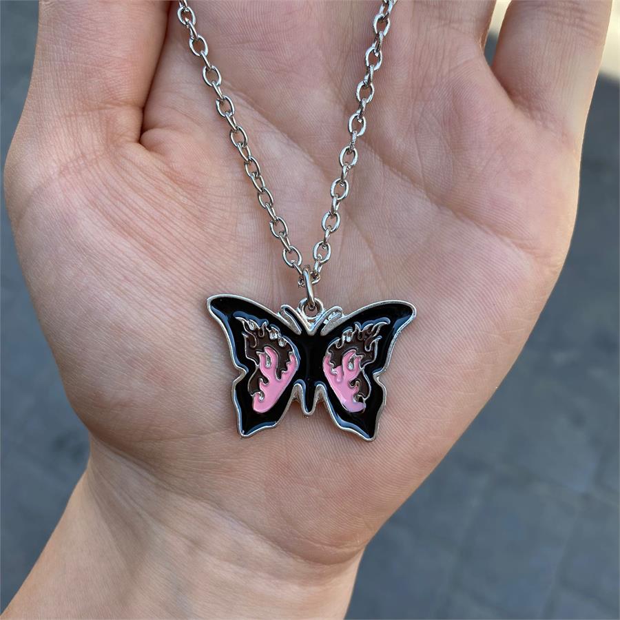 Aesthetic Pink Butterfly Zincirli Kolye 