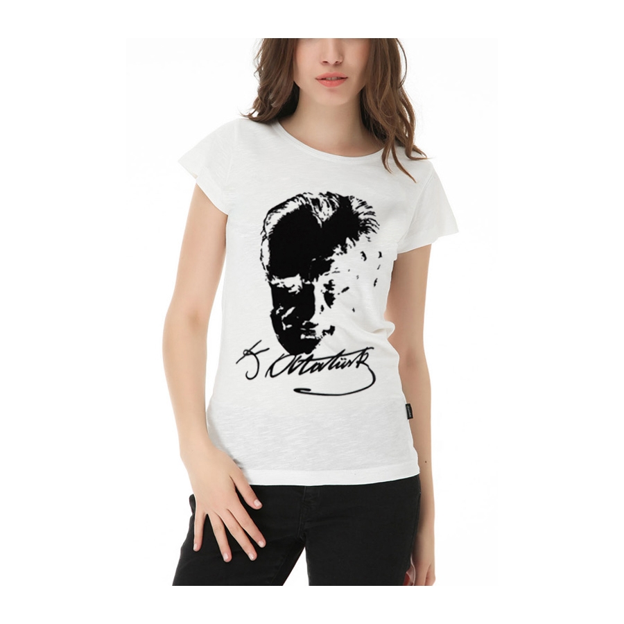 Atatürk - Gençliğe Hitabe Kadın T-Shirt