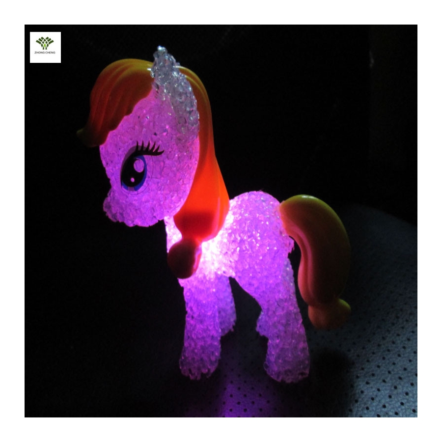 Светящихся пони. Светящиеся пони. Светящиеся игрушки. Ночник пони. Светящиеся пони игрушки.