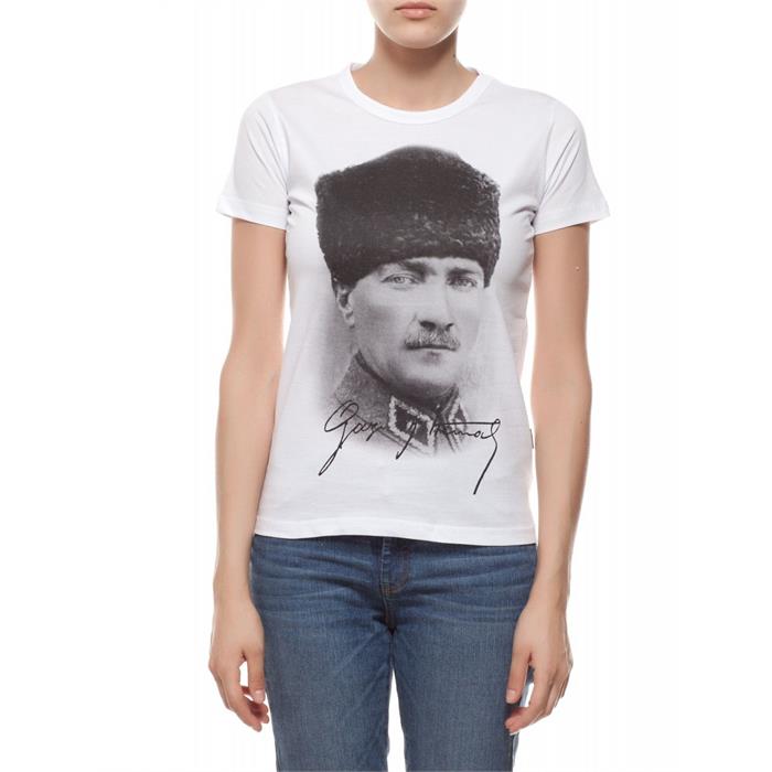 Gazi Mustafa Kemal Atatürk Kadın T-Shirt