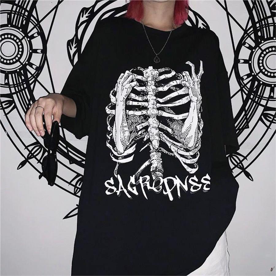 Gothic Sagrodnss (Unisex)T-Shirt
