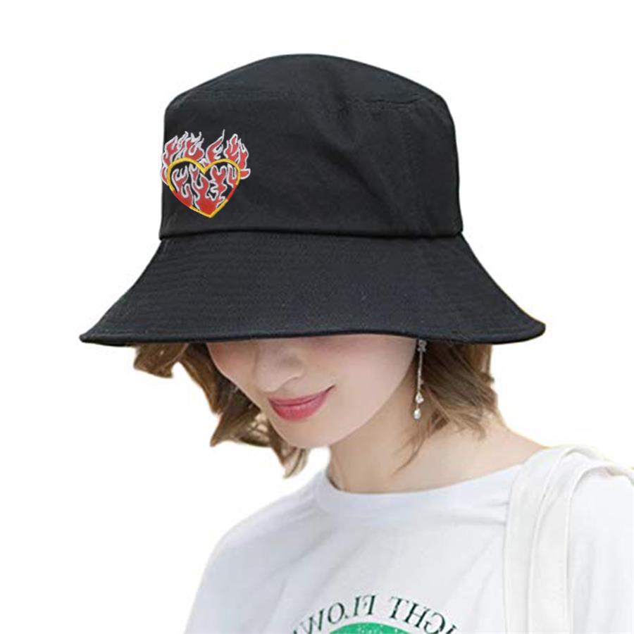 Flame Heart Siyah Bucket Şapka