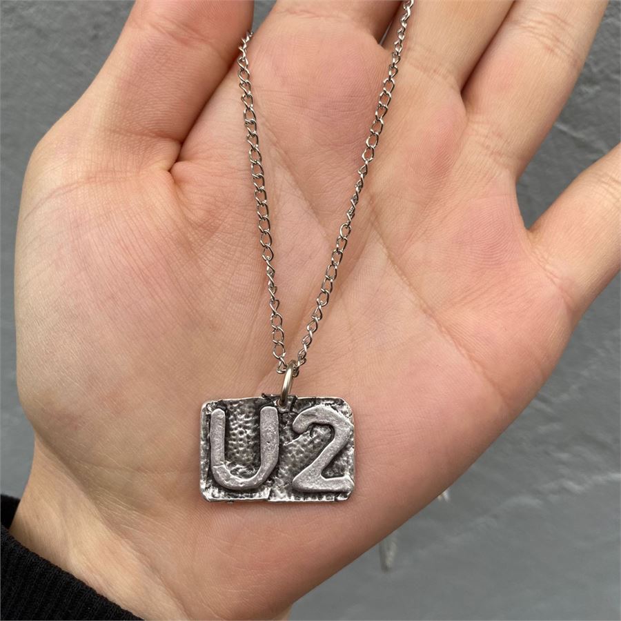 U2 Zincirli Kolye 