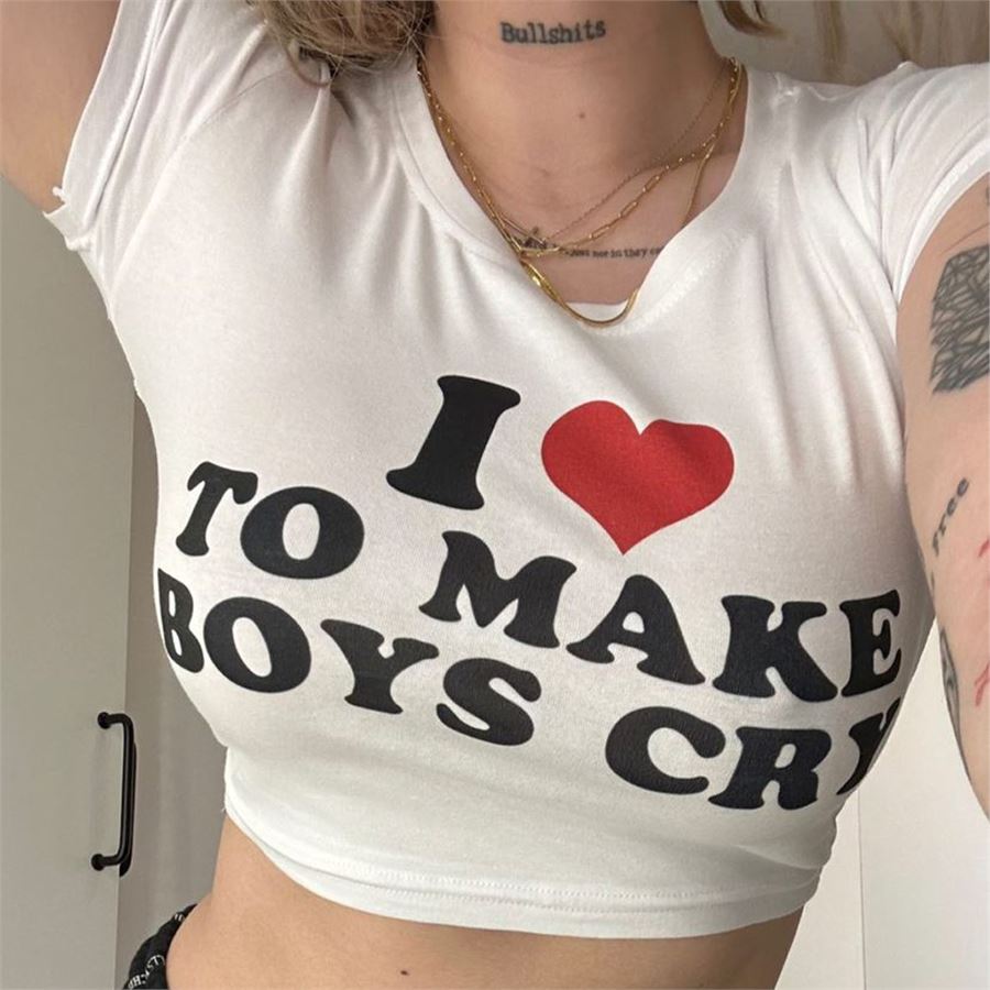 Beyaz I Love To Make Boys Cry Yarım T-Shirt