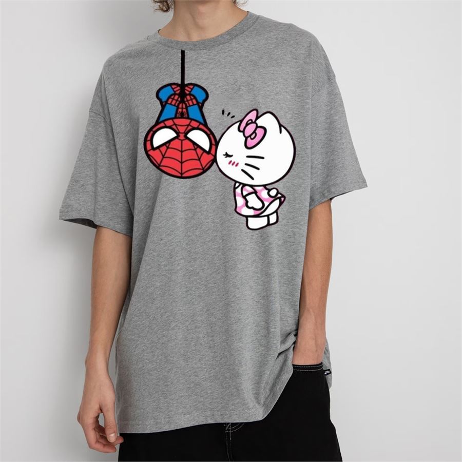 Gri Melanj Hello Kitty And Spider-Man Kissing (Unisex) T-Shirt