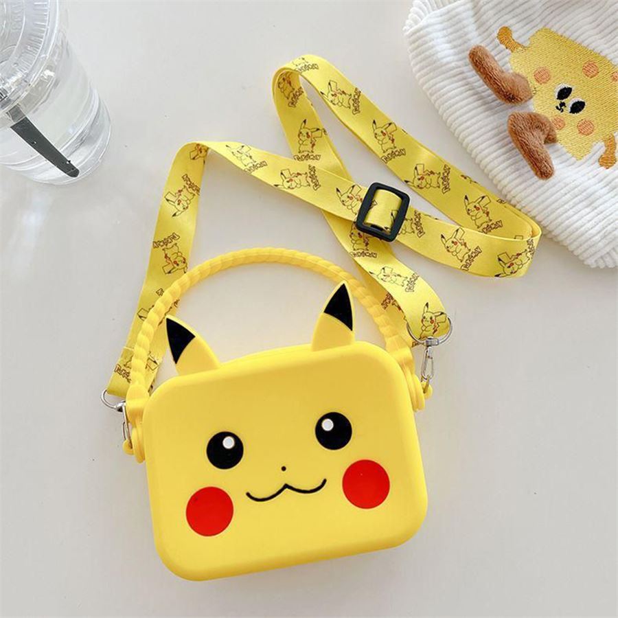 Küçük Boy Sarı Pokemon Pikachu Dikdörtgen Face Silikon Askılı Çanta