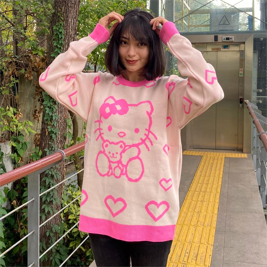 Pembe Hello Kitty - Teddy Friend Desenli Ekru Oversize Kazak