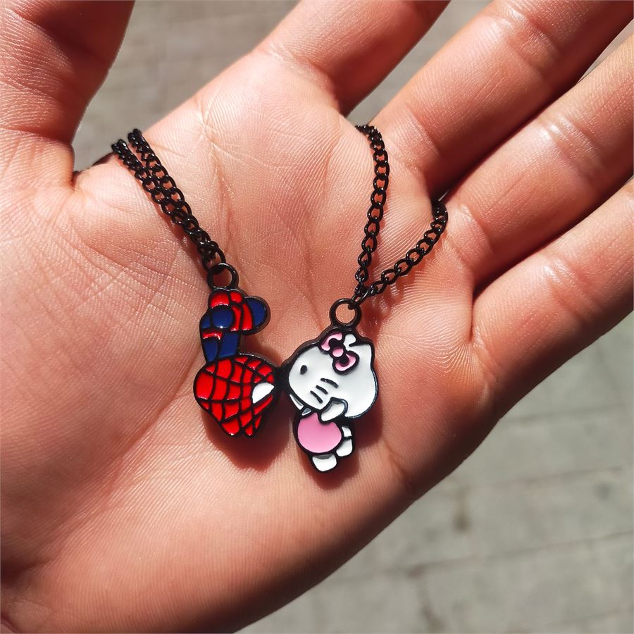 Mıknatıslı Hello Kitty Ve Spider-Man Siyah Zincir Çift Kolye