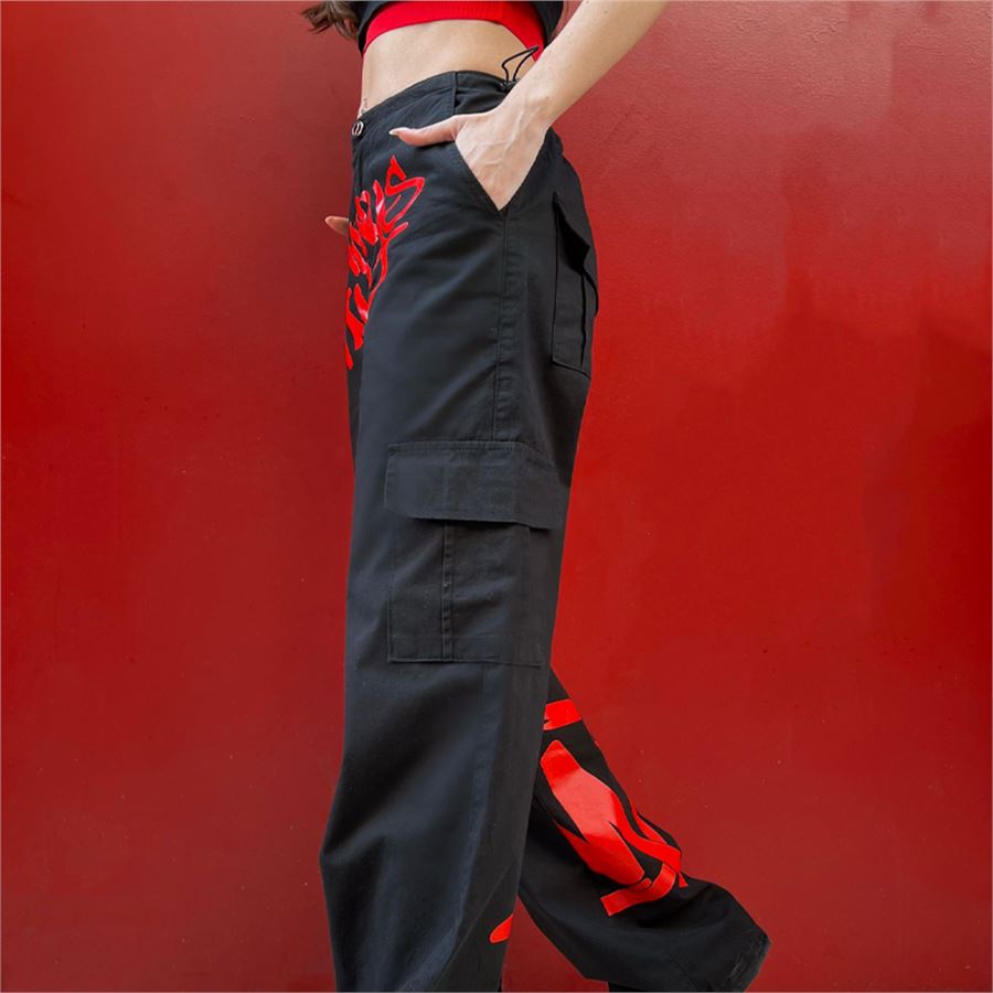 Siyah Minus Two Kırmızı Baskılı Kargo Cepli Lastikli Paraşüt Pantolon