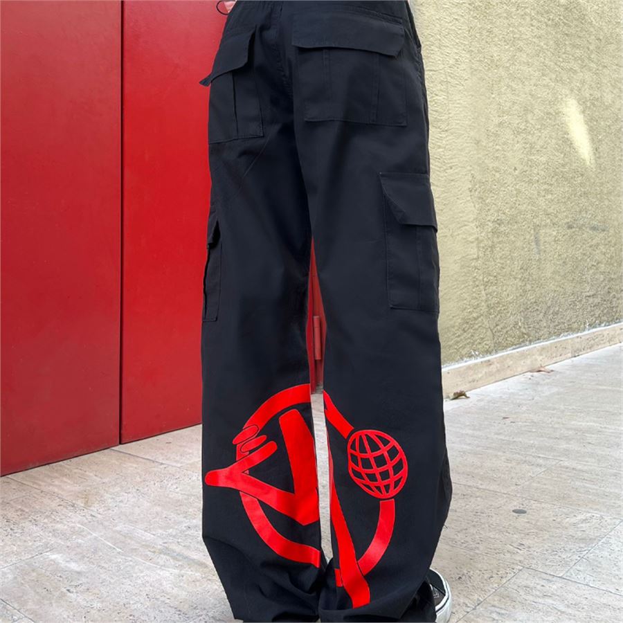 Siyah Minus Two Kırmızı Baskılı Kargo Cepli Lastikli Paraşüt Pantolon